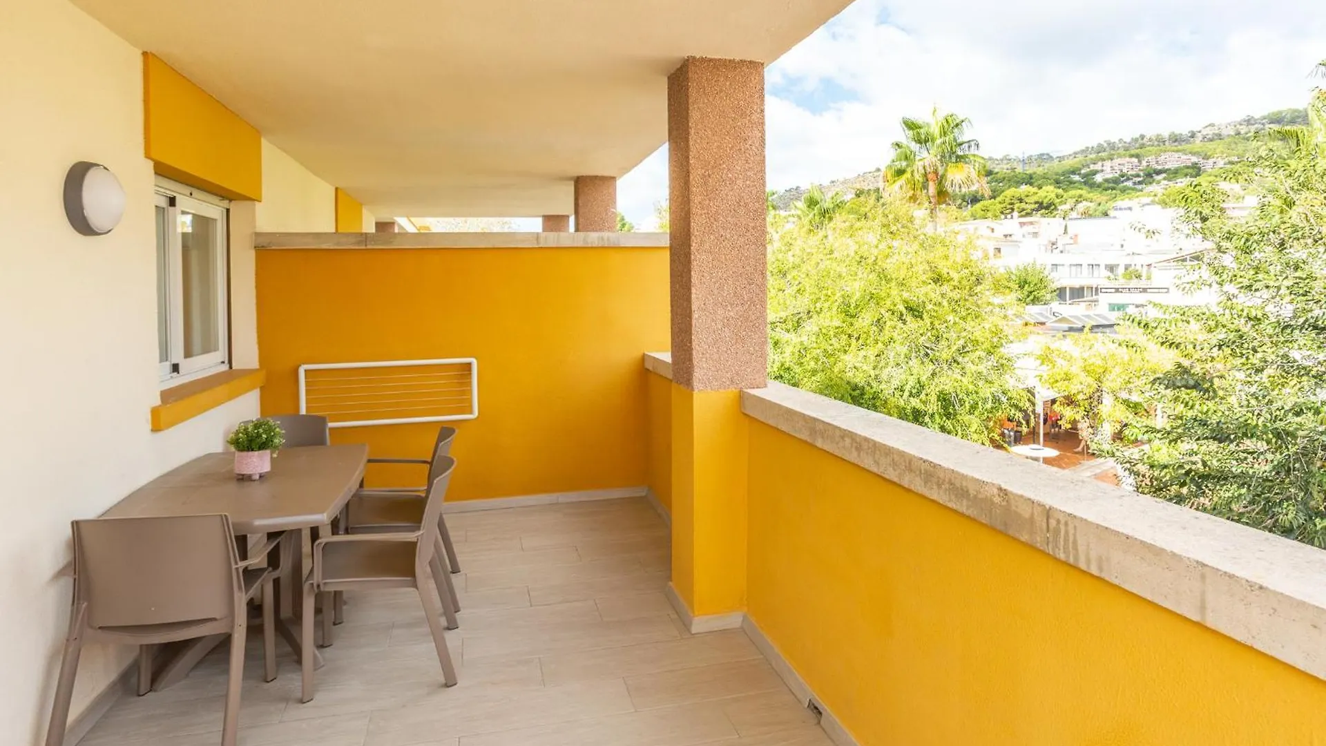 Apartment Flor Los Almendros Apartamentos Peguera
